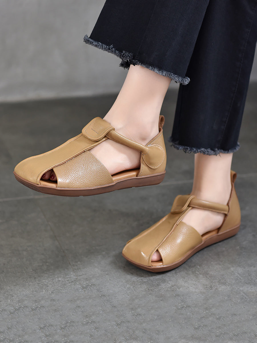 Sandali piatti vintage estivi in morbida pelle con giunzioni da donna
