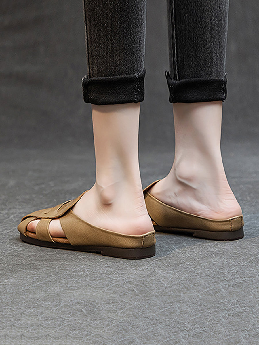 Pantofole morbide vintage in vera pelle traforata da donna