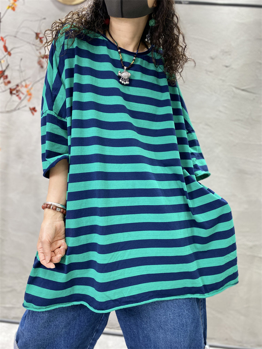 Camicia casual da donna a righe con orlo diviso e scollo a V