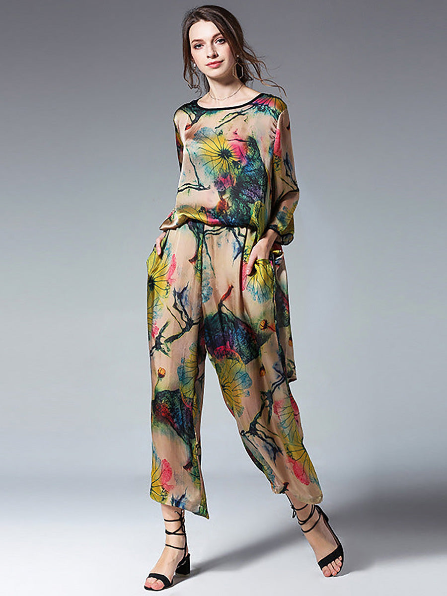Camicia floreale ampia e pantaloni a gamba larga