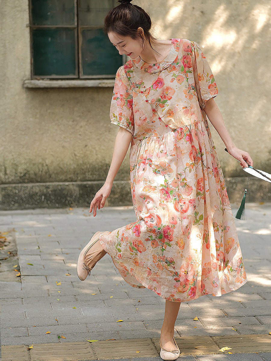 Vestito da donna vintage estivo con bottoni floreali e ampio in ramiè
