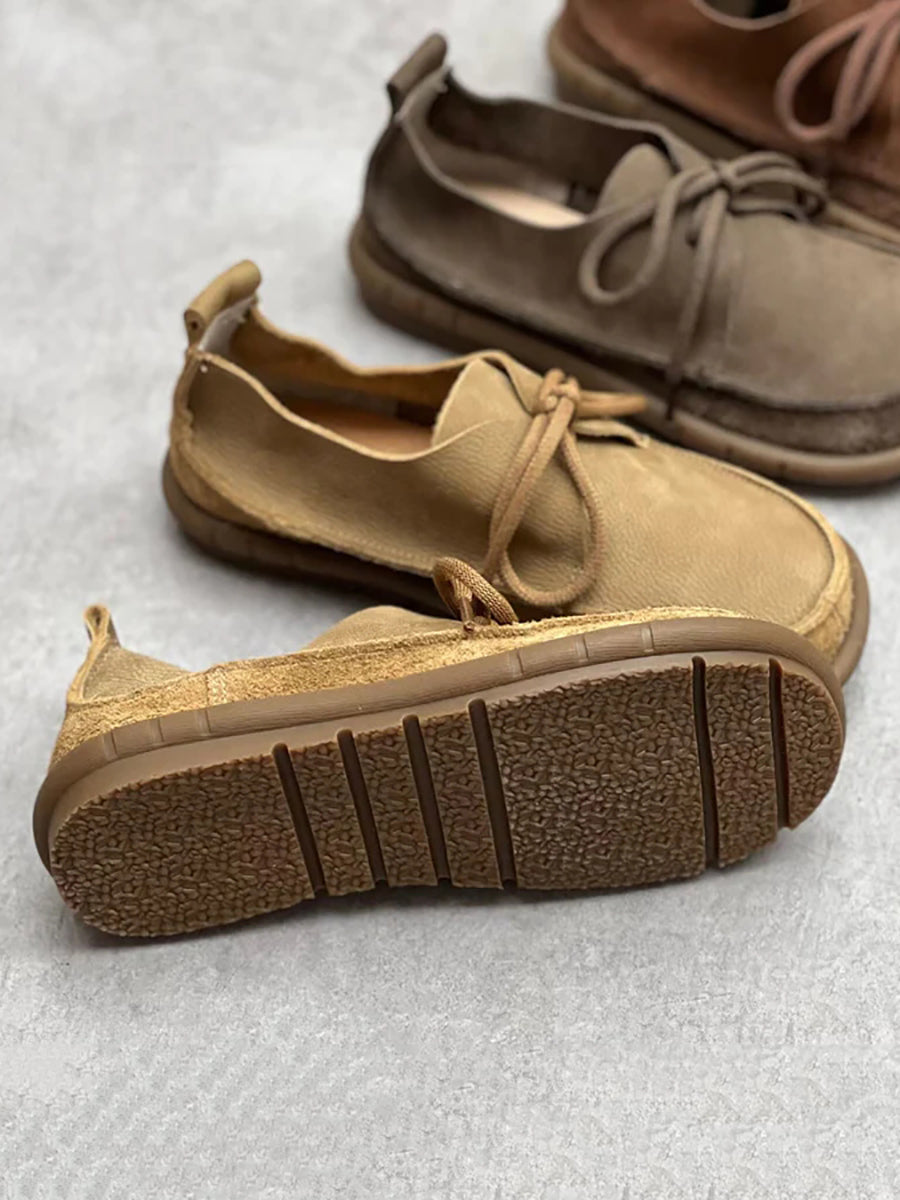 Scarpe morbide e solide con coulisse in pelle usurata