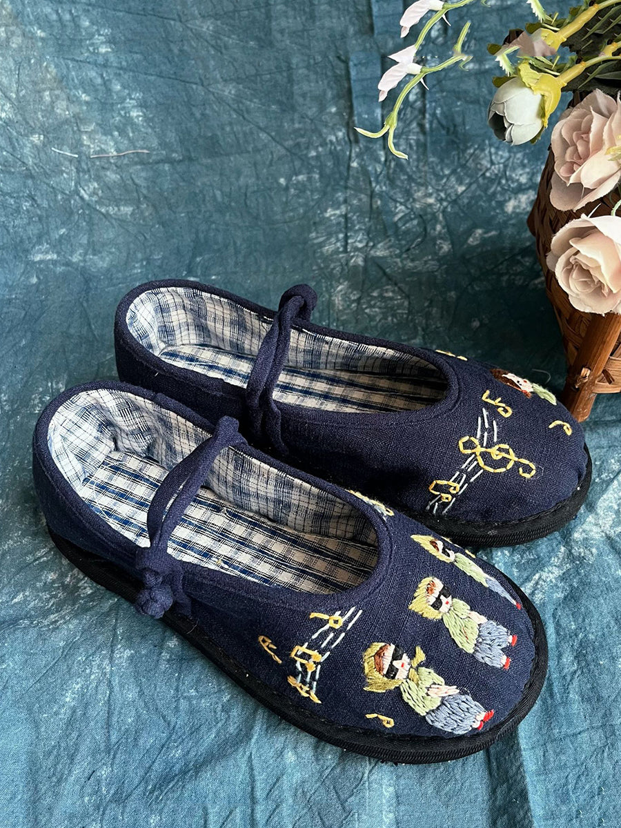 Scarpe da donna in stoffa con ricamo a cartoni animati vintage