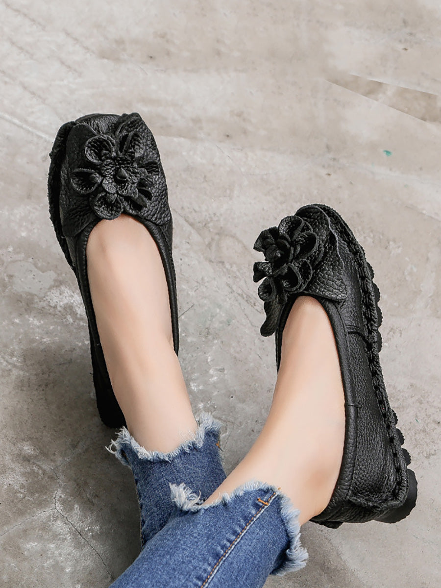 Scarpe estive vintage da donna in pelle con fiori intrecciati