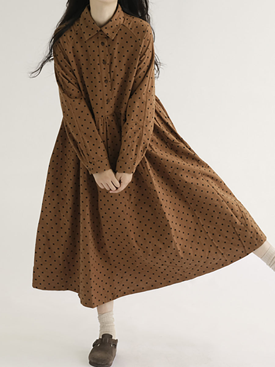 Abito da donna vintage a maniche lunghe con pieghe a pois