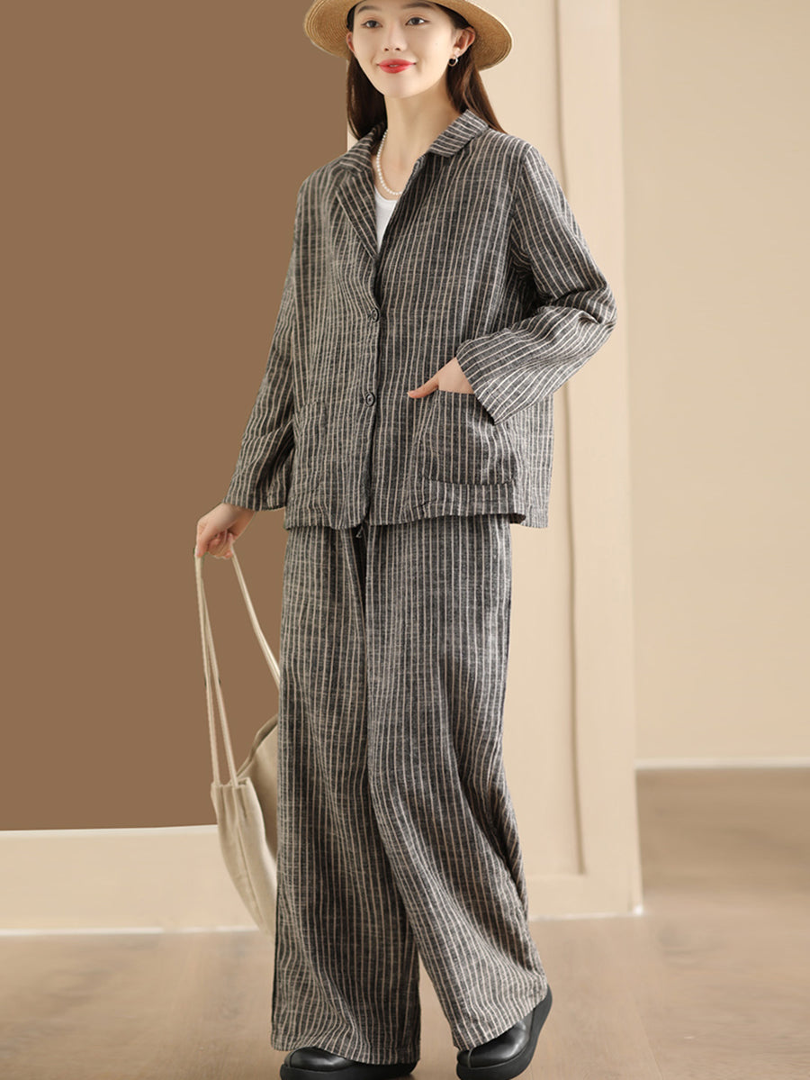 Camicia e pantaloni in lino primaverile a righe vintage da donna