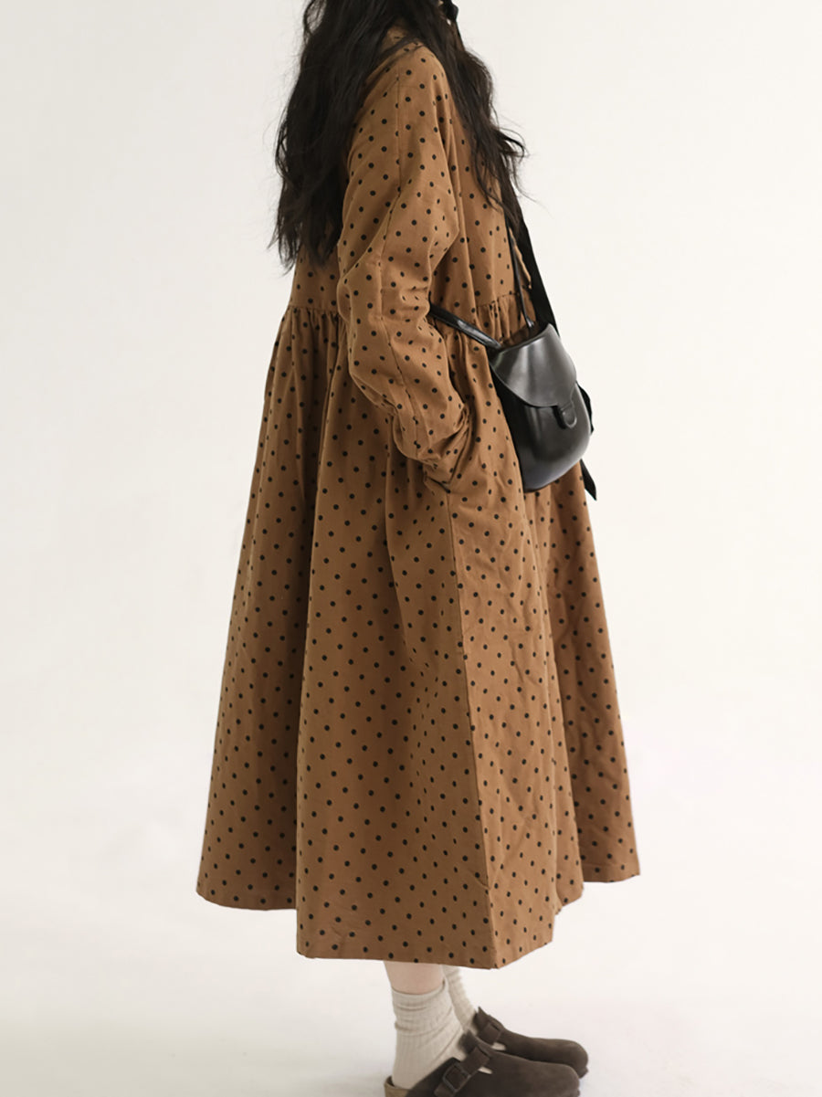 Abito da donna vintage a maniche lunghe con pieghe a pois