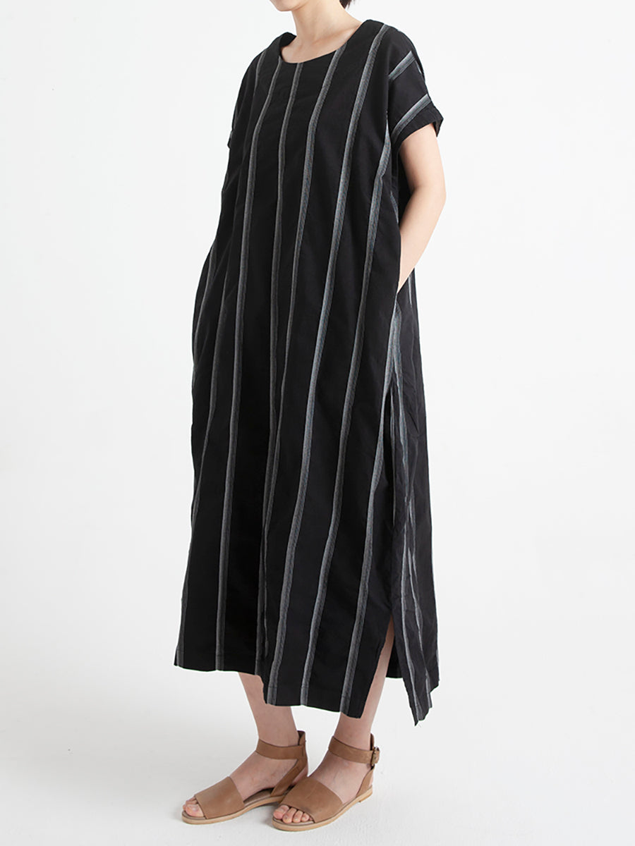 Vestito estivo casual ampio con scollo a V in cotone a righe