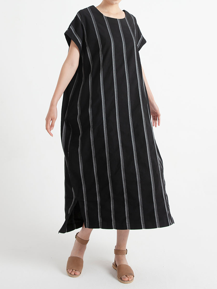 Vestito estivo casual ampio con scollo a V in cotone a righe
