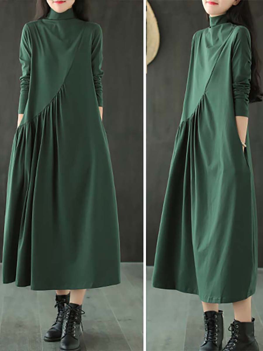 Robe à col montant drapée de couleur unie