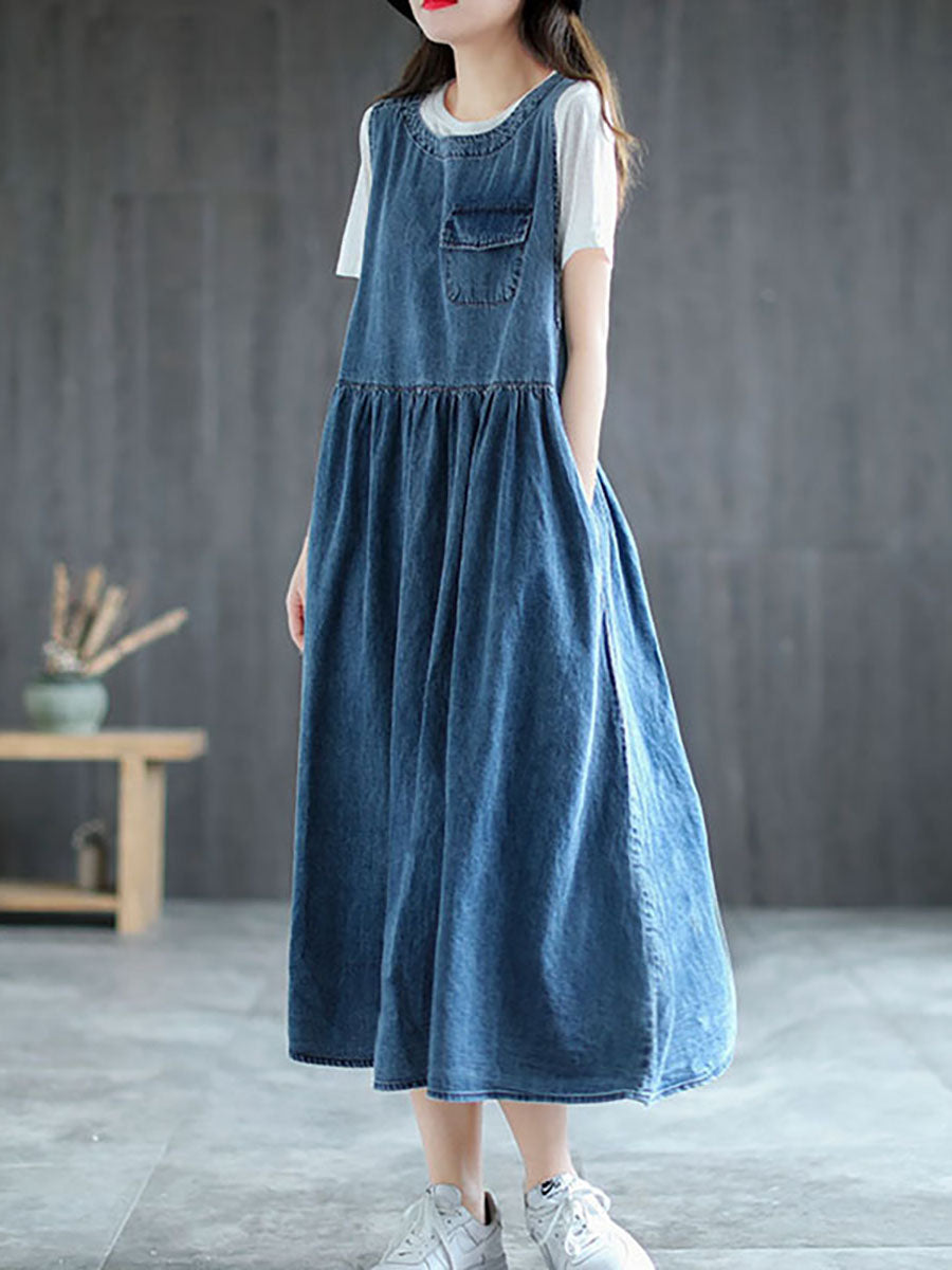 Abito lungo senza maniche con pieghe in denim