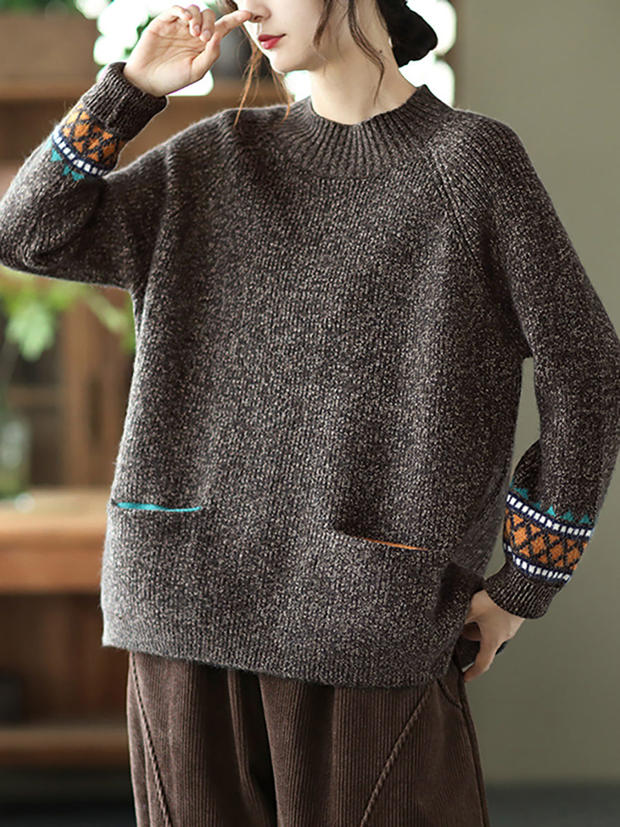 Maglione a collo alto lavorato a maglia con orlo diviso e maniche lunghe