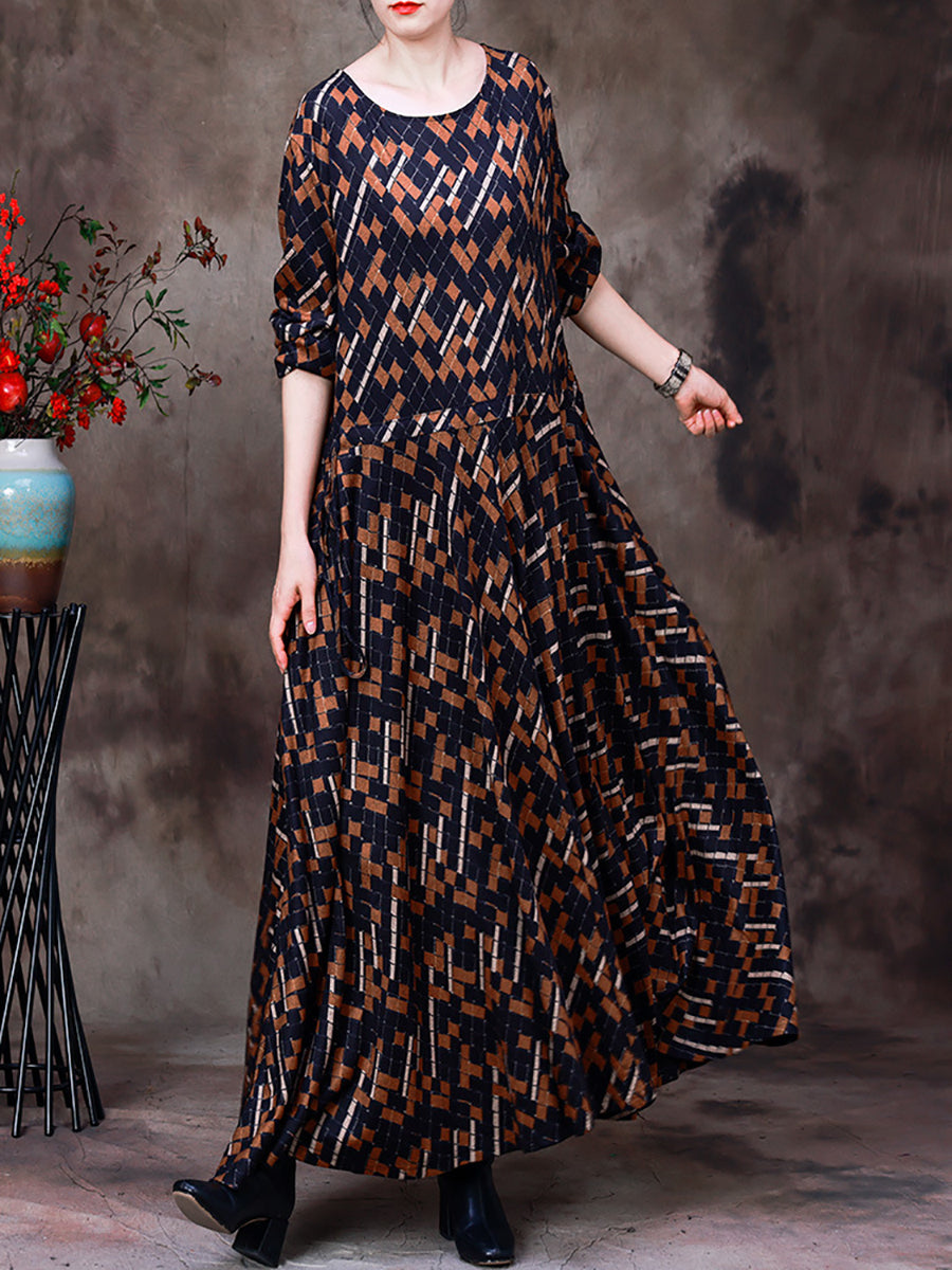 Abito lungo vintage da donna con orlo largo e motivo scozzese irregolare