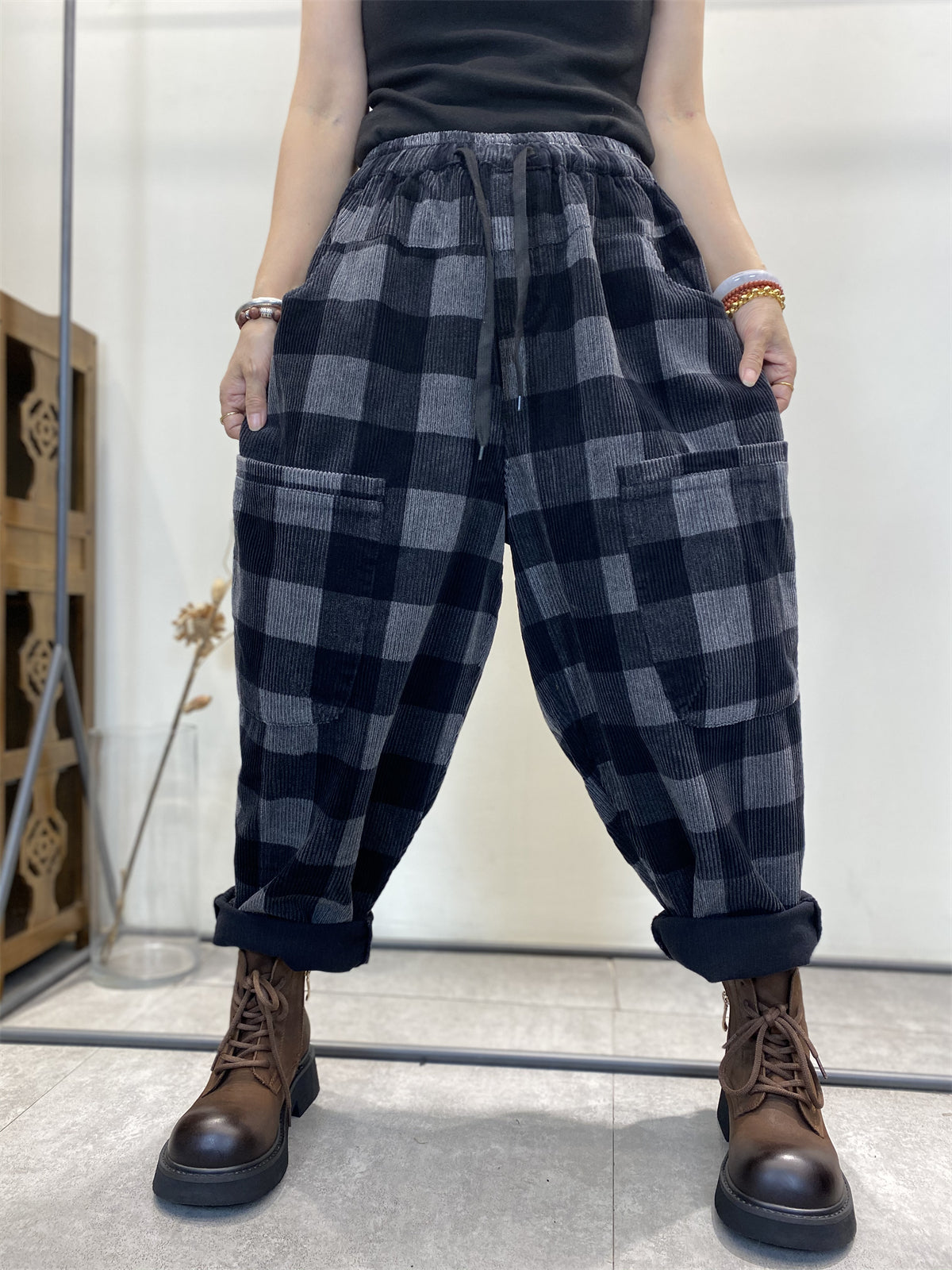 Pantalon sarouel ample en velours côtelé à carreaux rétro pour femme