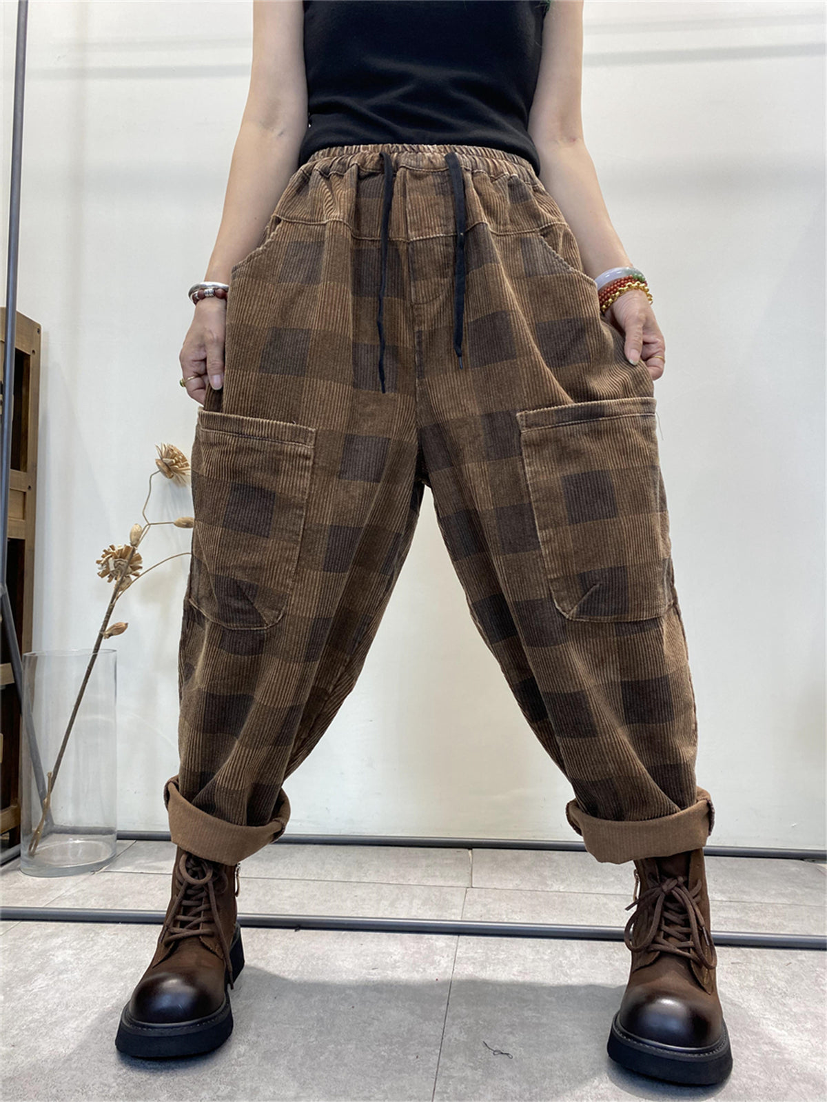 Pantalon sarouel ample en velours côtelé à carreaux rétro pour femme