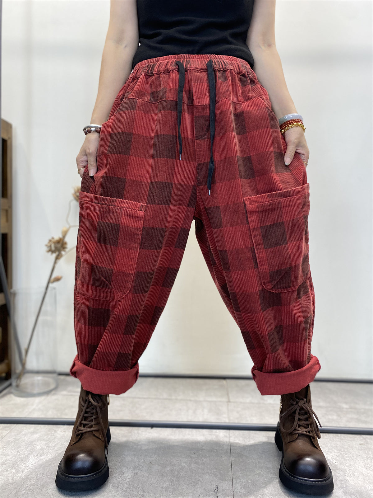 Pantalon sarouel ample en velours côtelé à carreaux rétro pour femme