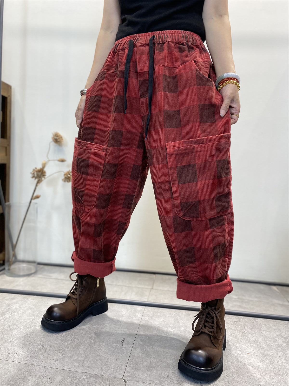 Pantalon sarouel ample en velours côtelé à carreaux rétro pour femme