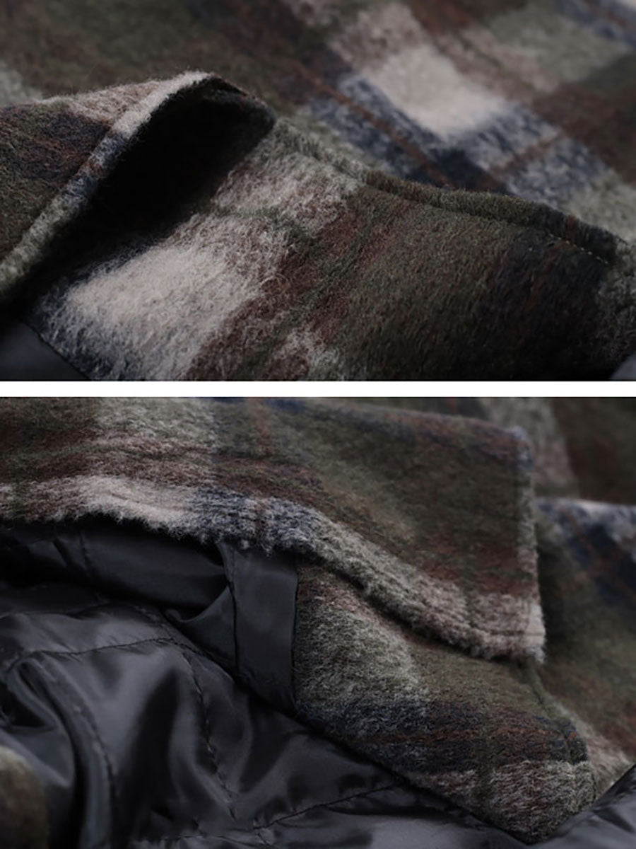 Cappotto invernale in cashmere con piccolo colletto e motivo a quadri
