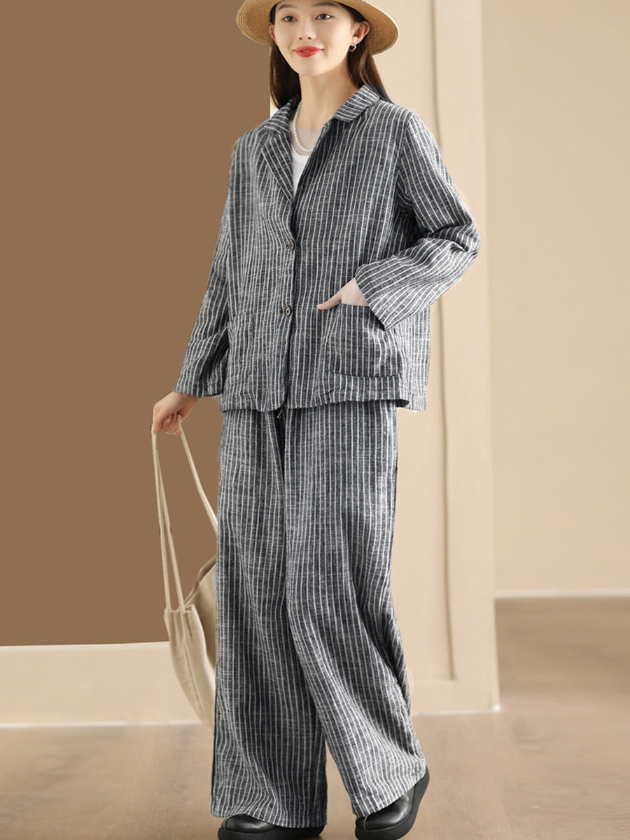 Camicia e pantaloni in lino primaverile a righe vintage da donna