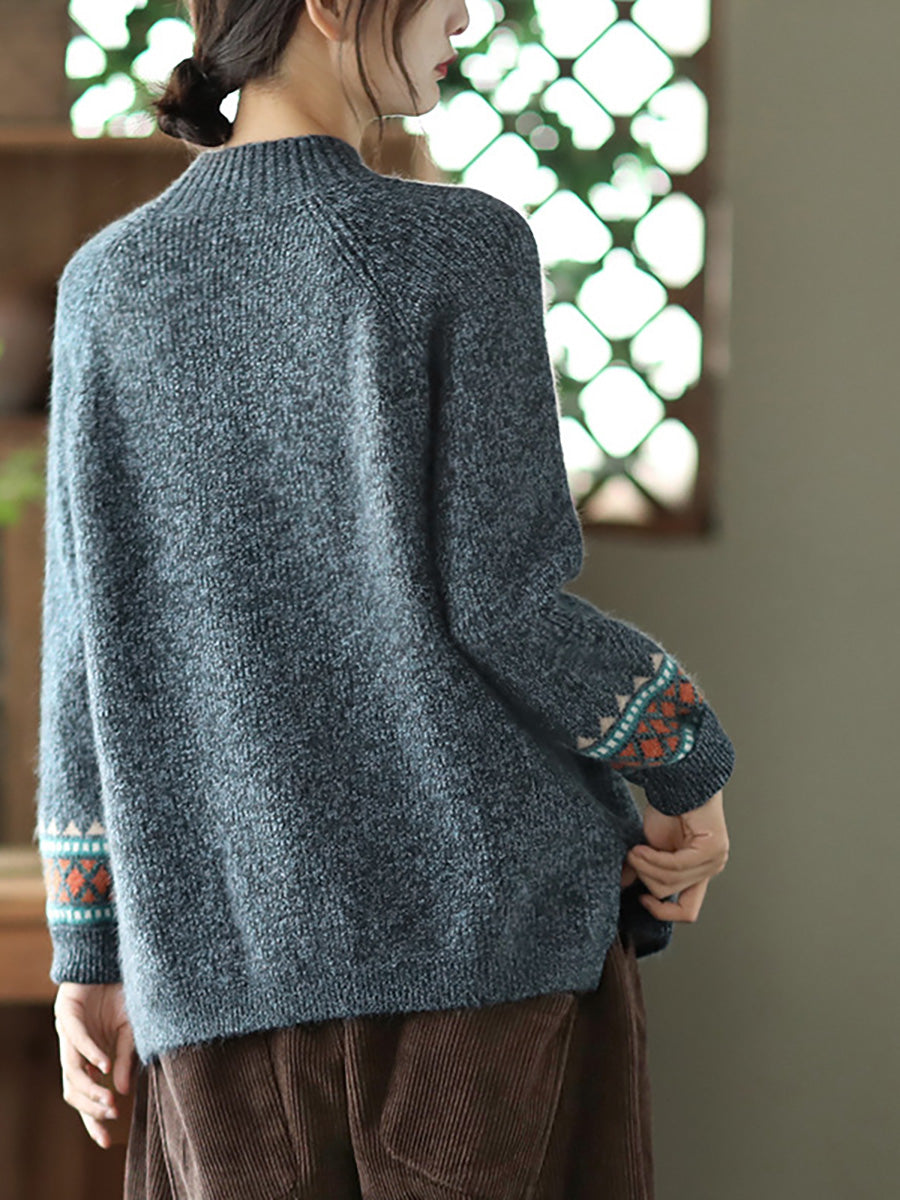 Maglione a collo alto lavorato a maglia con orlo diviso e maniche lunghe