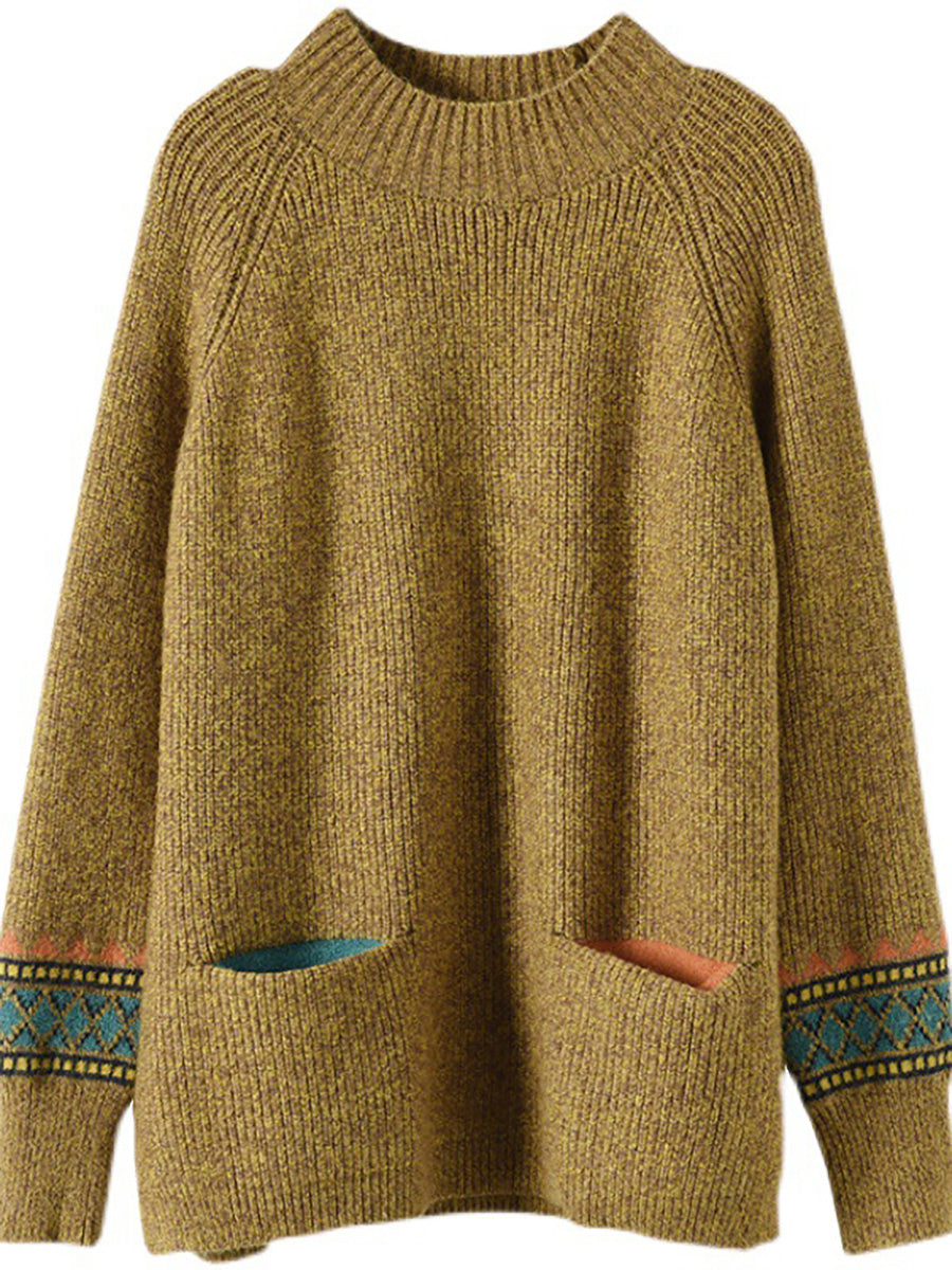 Maglione a collo alto lavorato a maglia con orlo diviso e maniche lunghe